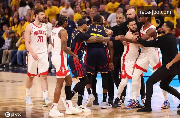 揭秘勇士火箭加时鏖战：一次数据驱动的观赛体验革新